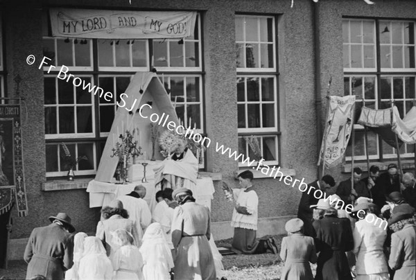 CORPUS CHRISTI PROCESSION